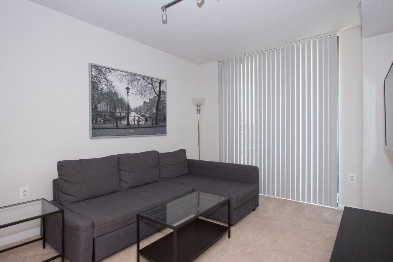Pentagon Luxe Apartments Arlington Eksteriør bilde