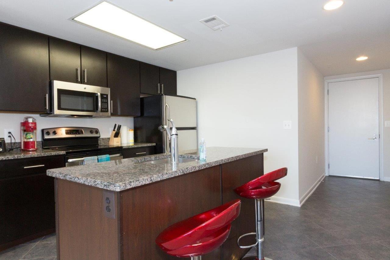 Pentagon Luxe Apartments Arlington Eksteriør bilde