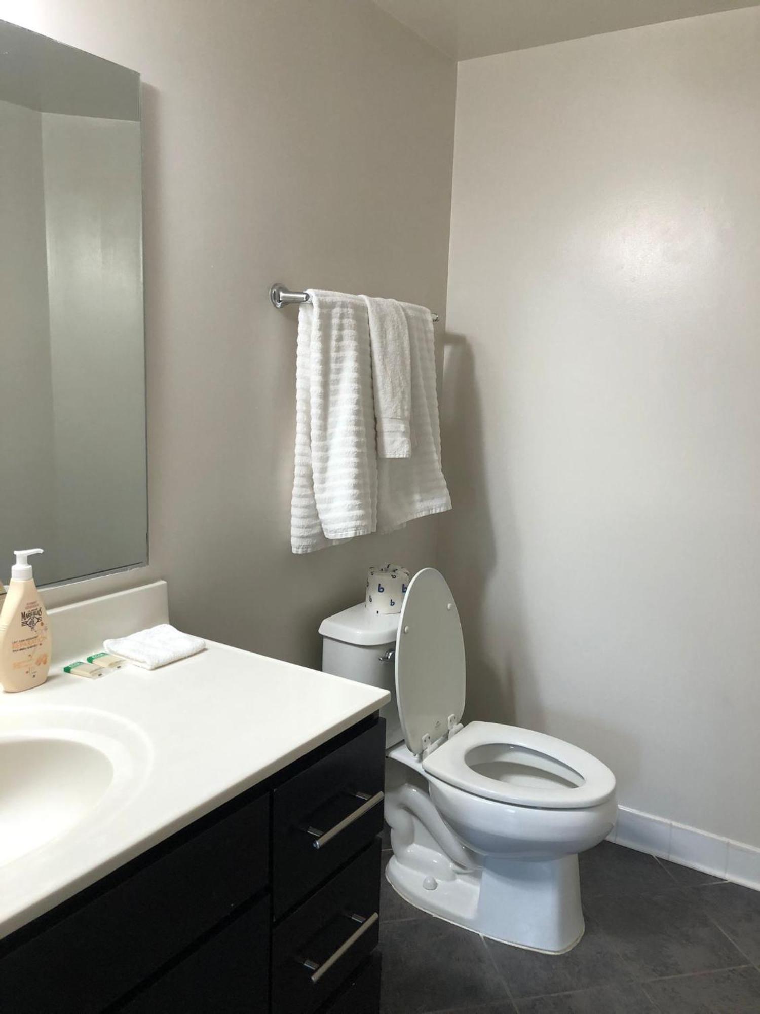 Pentagon Luxe Apartments Arlington Eksteriør bilde