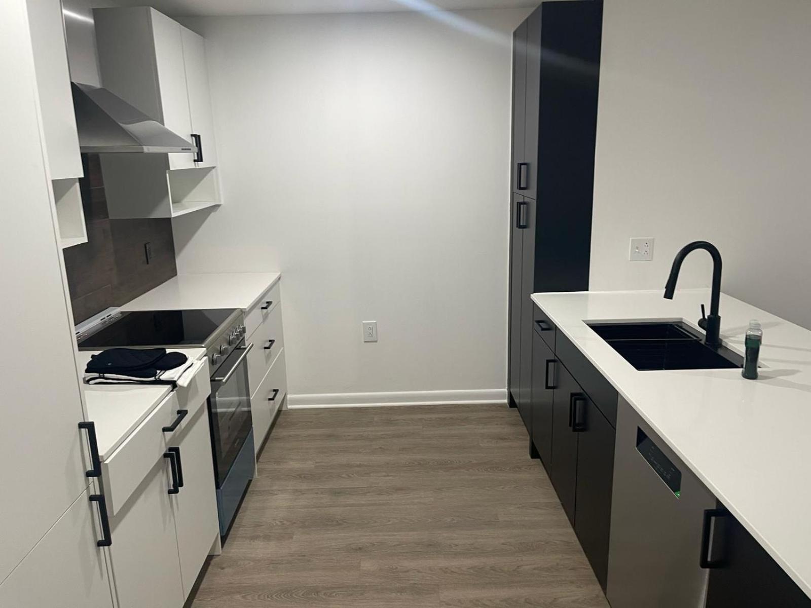 Pentagon Luxe Apartments Arlington Eksteriør bilde